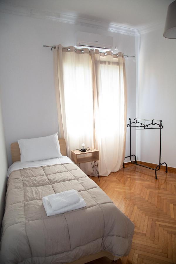 The Athenian House Apartment Bagian luar foto